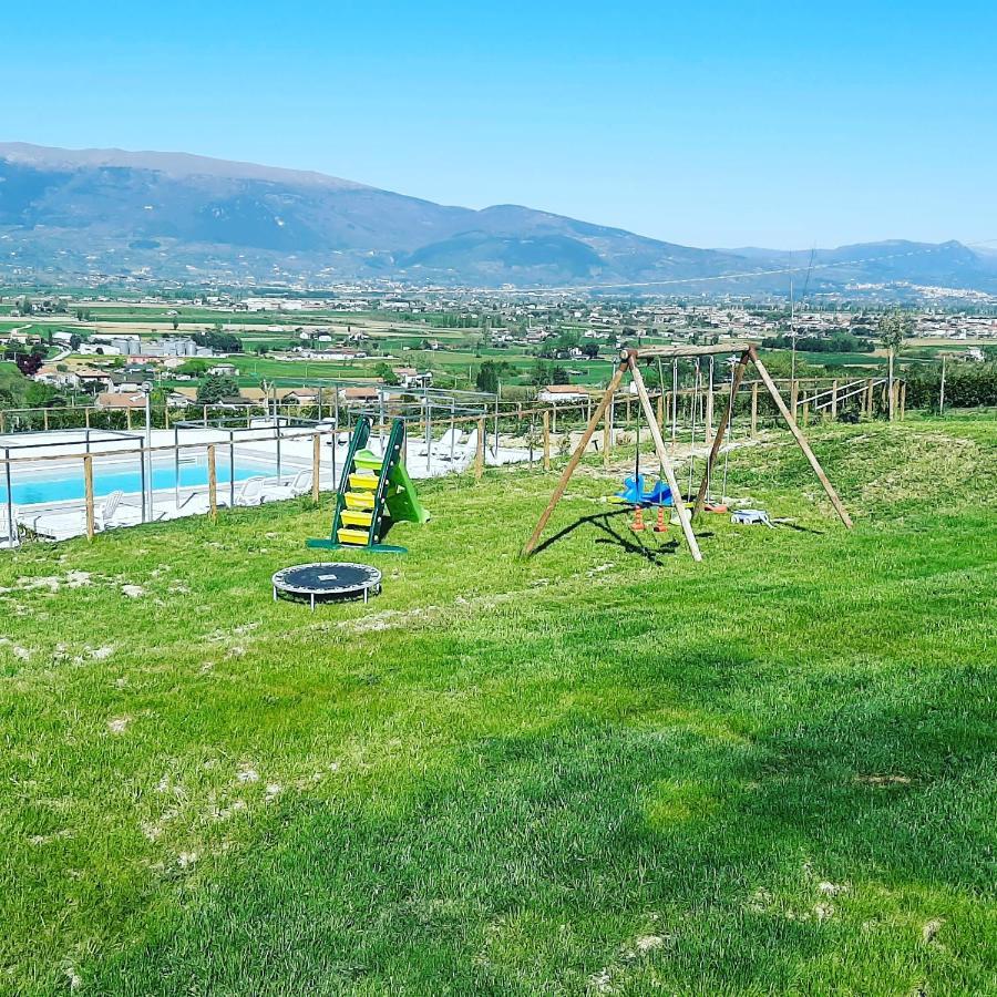 Agriturismo Incanto Della Natura Cannara Exterior foto